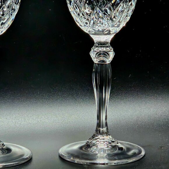 2 RCR Overture Wine Glasses 7.5" diamond fan cut pattern elegant regency Italy - Picture 4 of 10